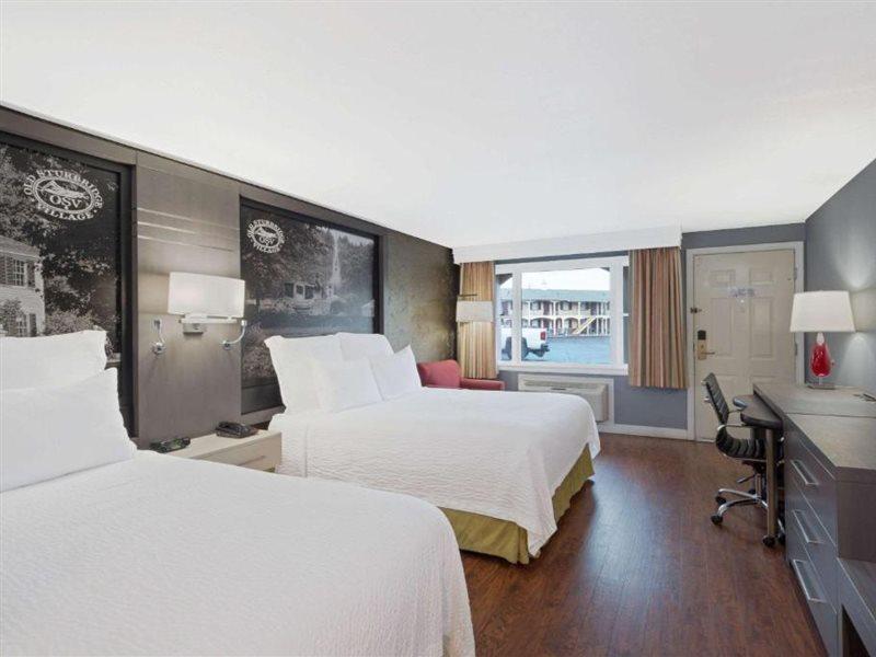 ซูเปอร์ 8 บาย วินด์แฮม สเตอร์บริดจ์ Hotel ภายนอก รูปภาพ
