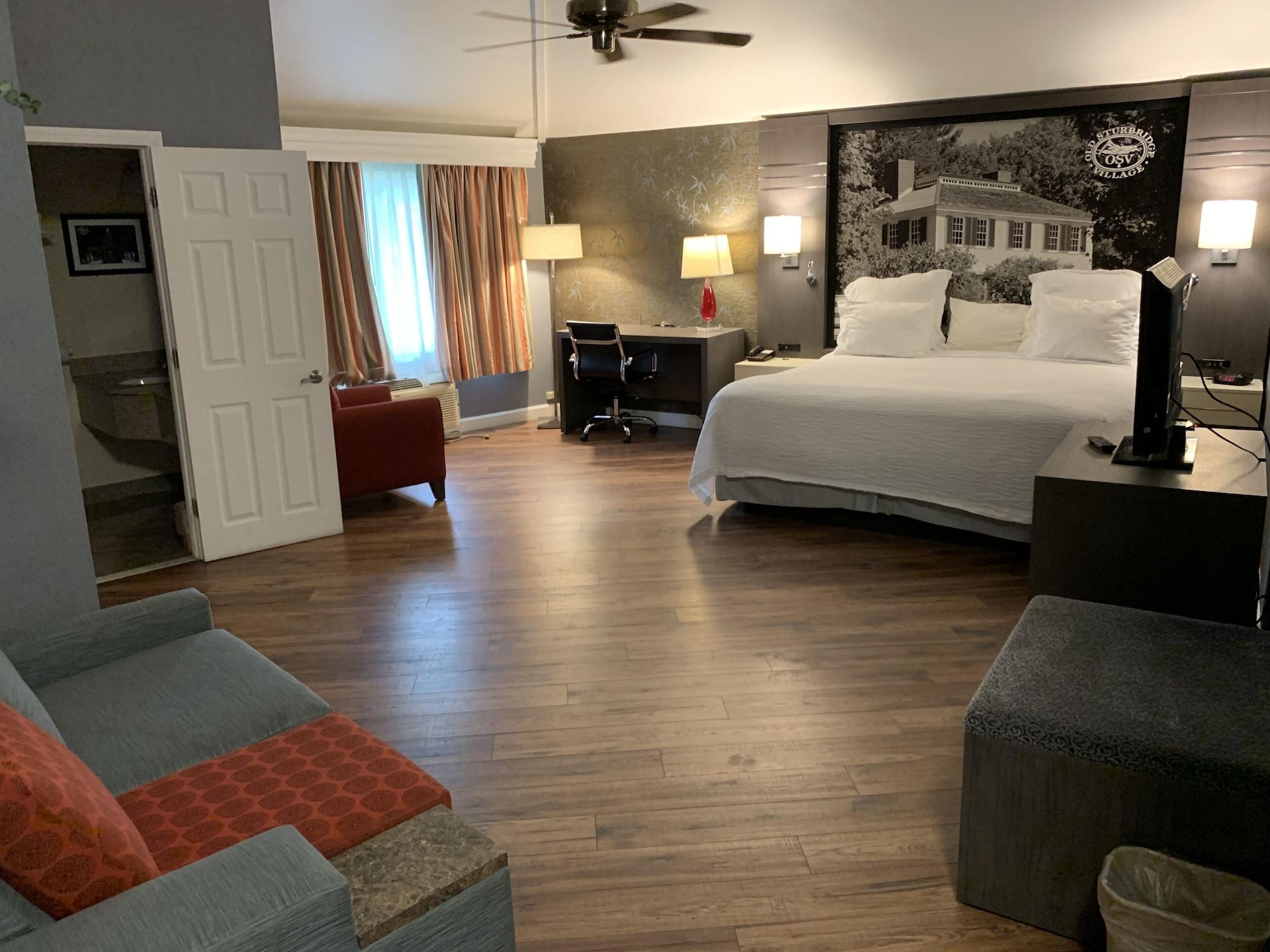 ซูเปอร์ 8 บาย วินด์แฮม สเตอร์บริดจ์ Hotel ภายนอก รูปภาพ