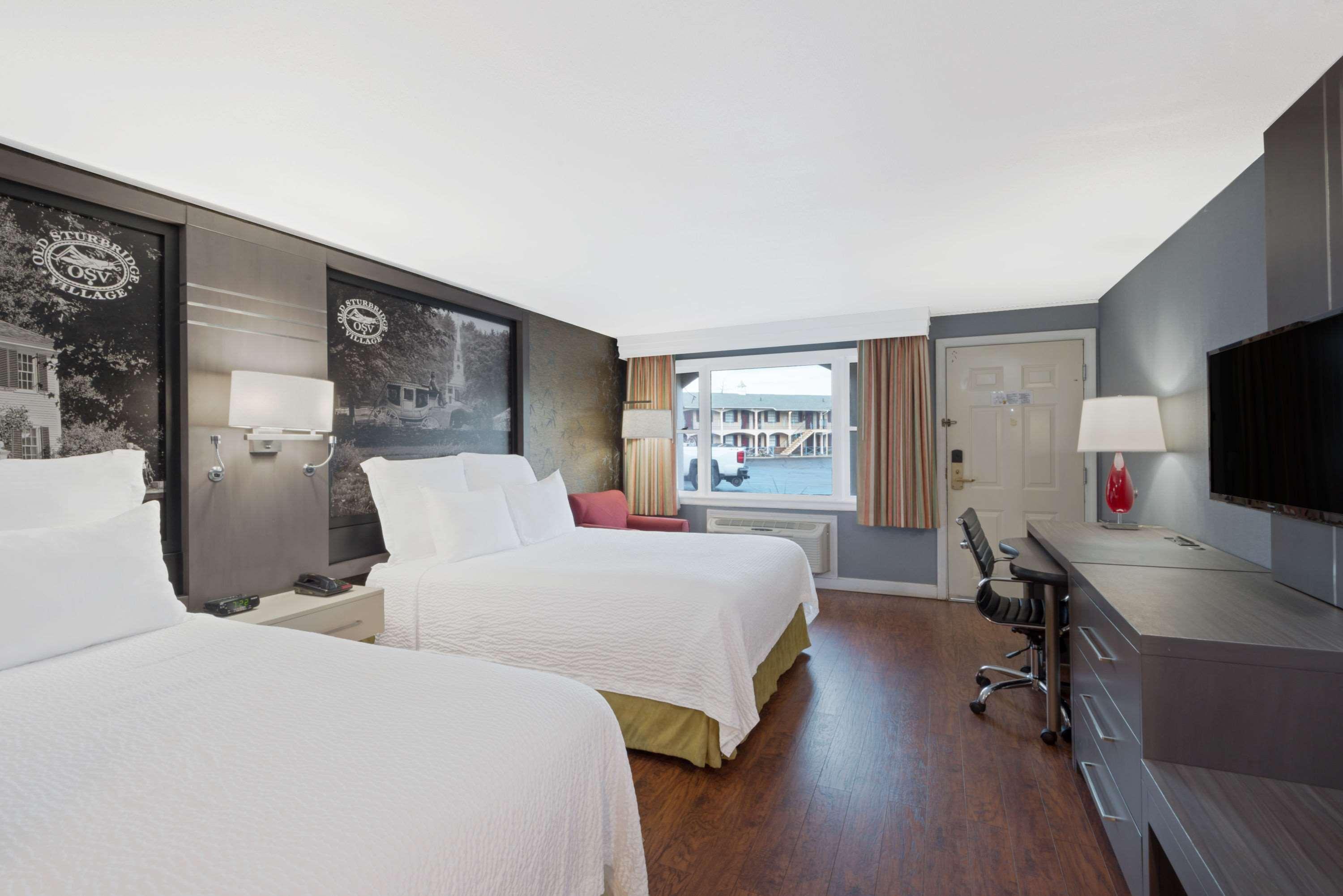 ซูเปอร์ 8 บาย วินด์แฮม สเตอร์บริดจ์ Hotel ภายนอก รูปภาพ