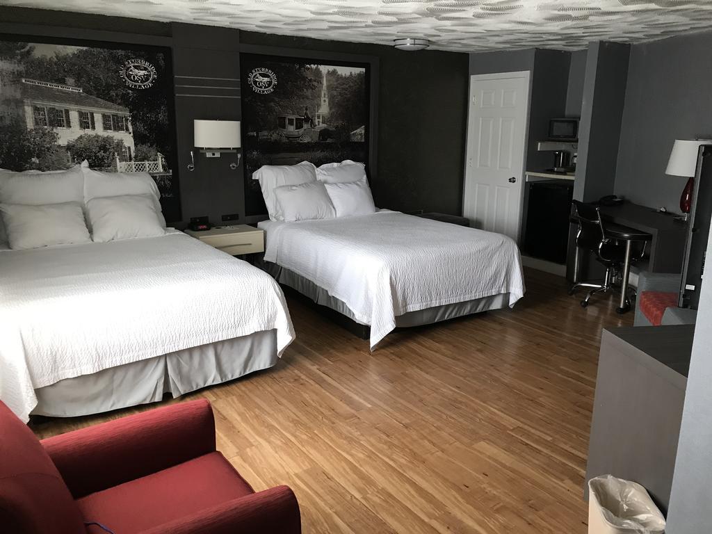 ซูเปอร์ 8 บาย วินด์แฮม สเตอร์บริดจ์ Hotel ภายนอก รูปภาพ